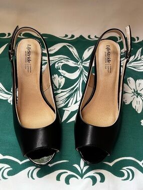 Life Stride Black Peep-Toe Slingback Heels